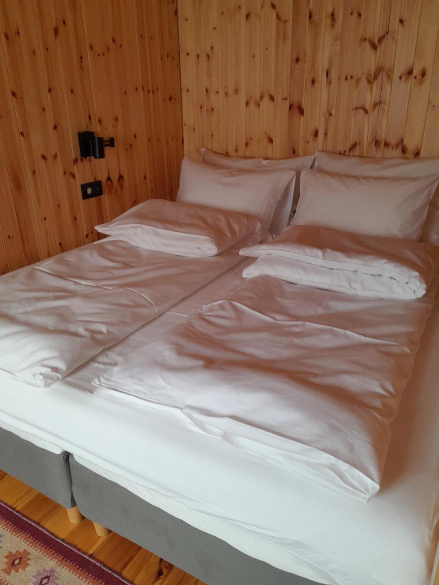 Vila Nica Wood Sremska Kamenica Exteriér fotografie