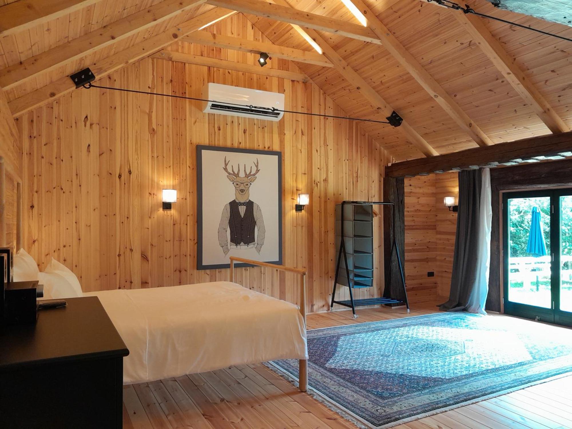 Vila Nica Wood Sremska Kamenica Exteriér fotografie